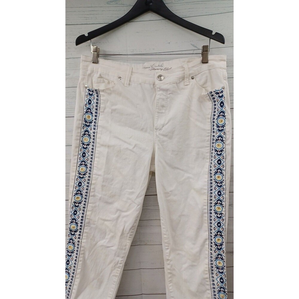 Boho Gloria Vanderbilt Jorzdyn White Embroidered Size 14 Capri Slimming Effect - Picture 2 of 8